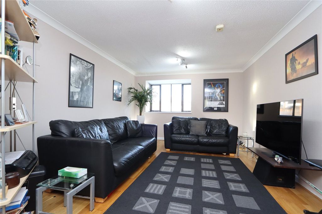 Property photo 3 of 15 Picture No. 10