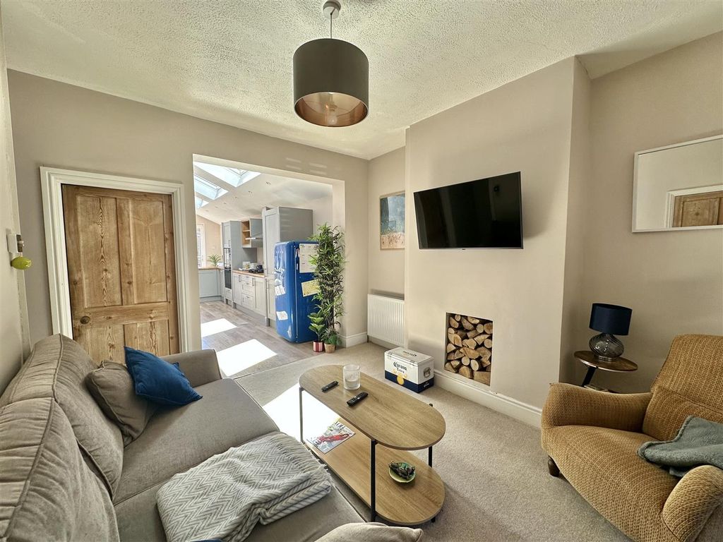 Property photo 3 of 13 Rear Reception Room