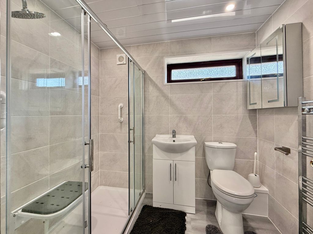 Property photo 3 of 12 Shower Room