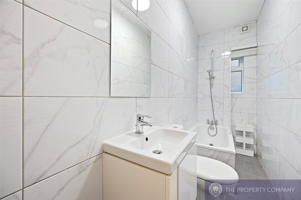 Property photo 3 of 11 Picture No. 08