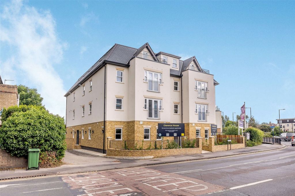 Property photo 3 of 7 No.12 Clarence House