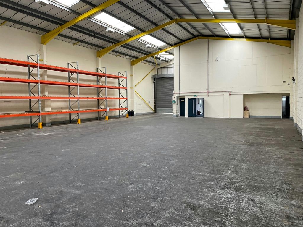 Property photo 3 of 8 8.Jpg