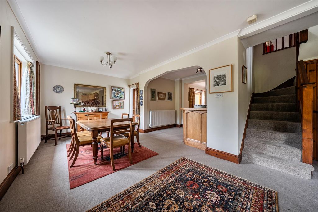 Property photo 3 of 20 Dining Room