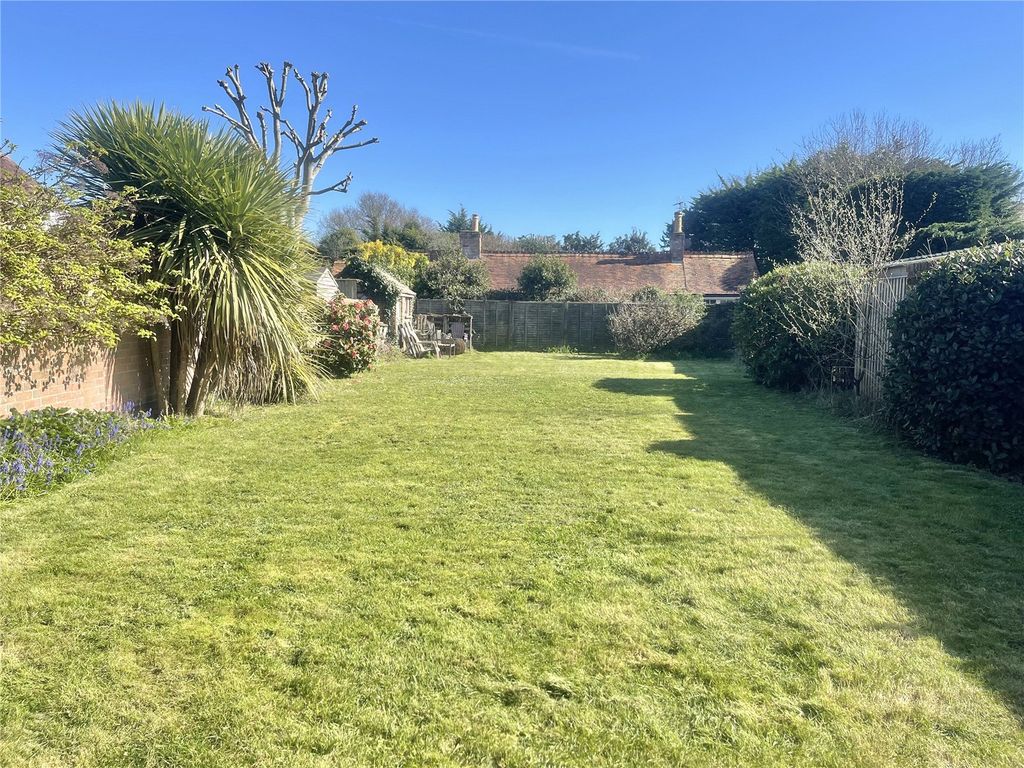 Property photo 2 of 18 Picture No. 46