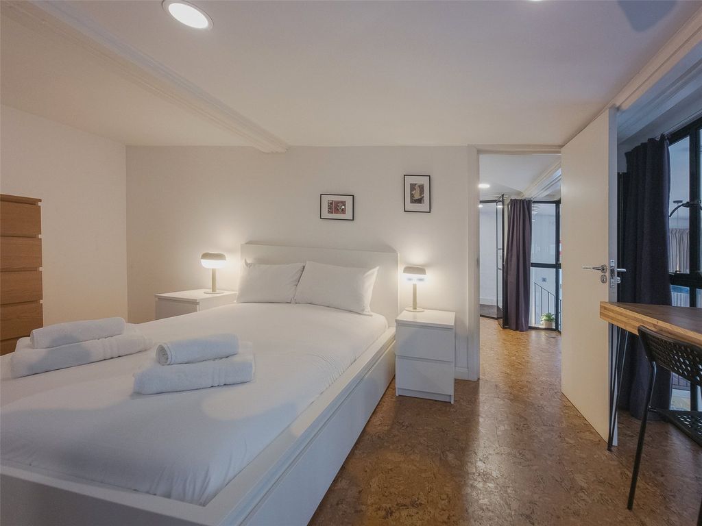 Property photo 3 of 22 Principal Bedroom