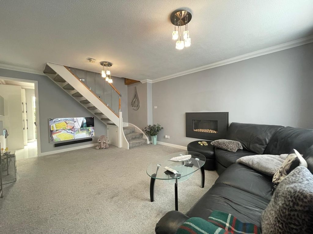 Property photo 1 of 14 Picture No. 12