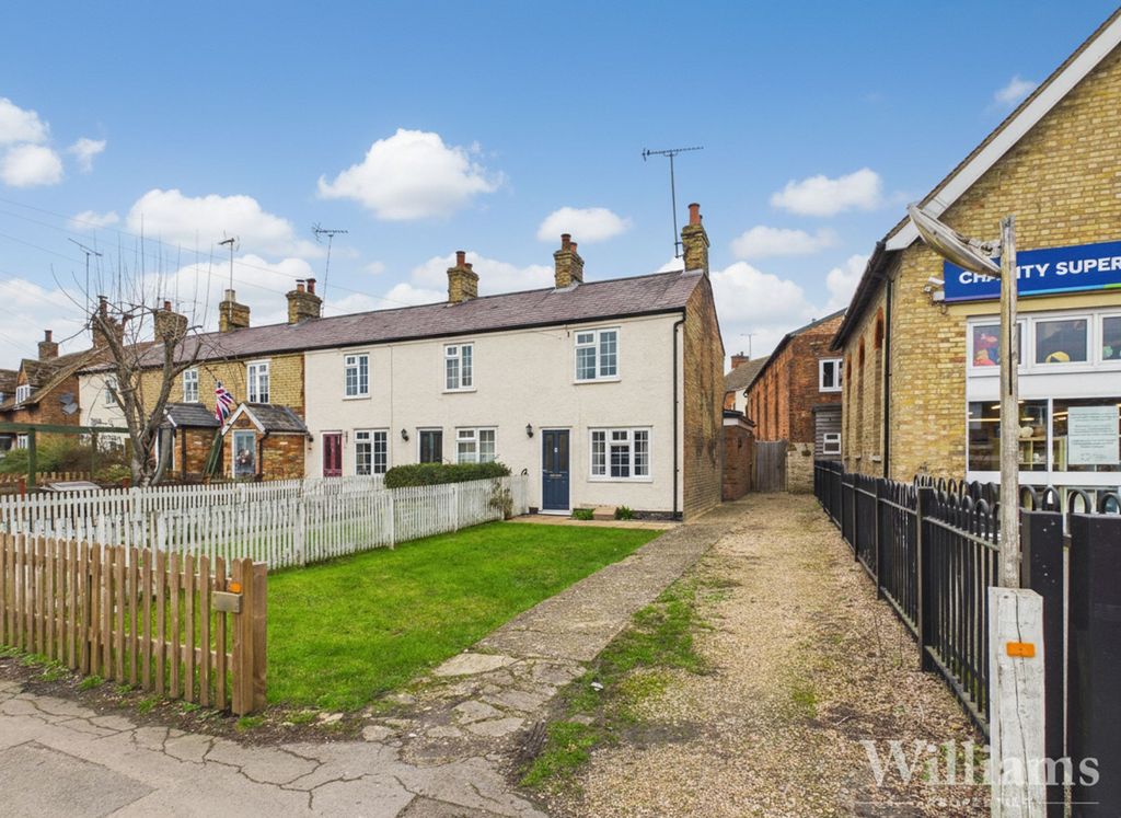 Property photo 1 of 9