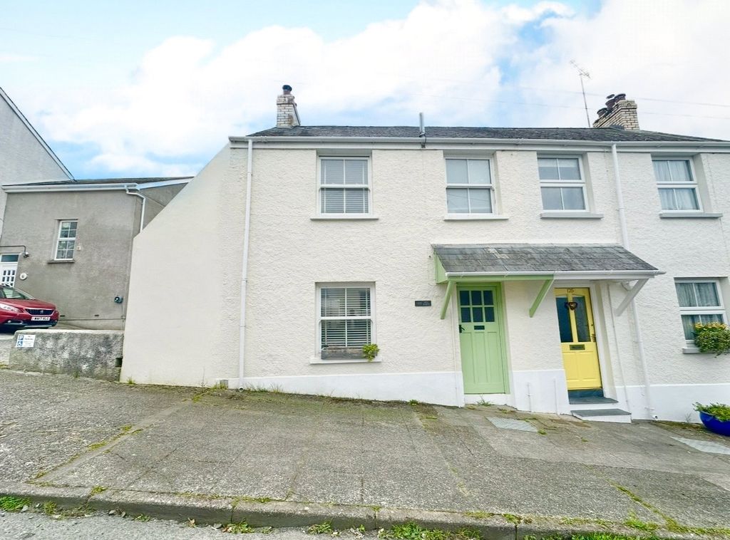 Property photo 1 of 29 Picture No. 05