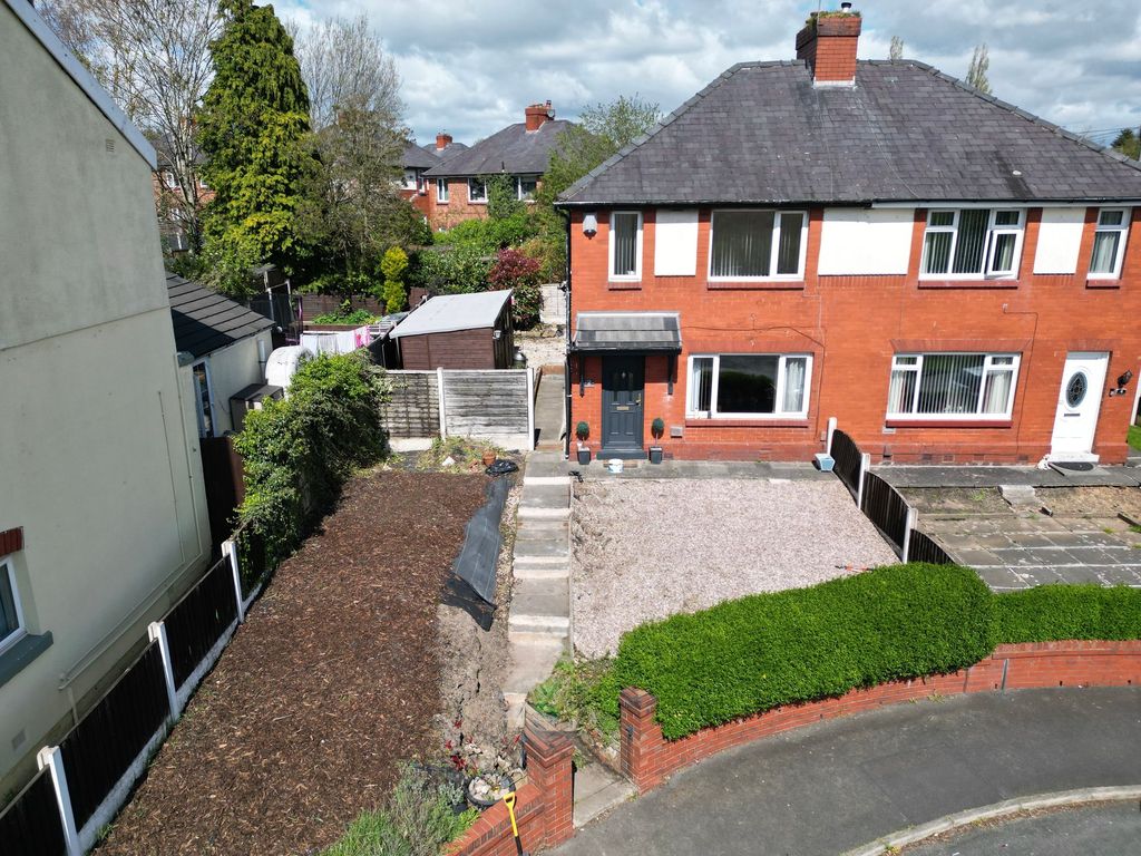 Property photo 1 of 20