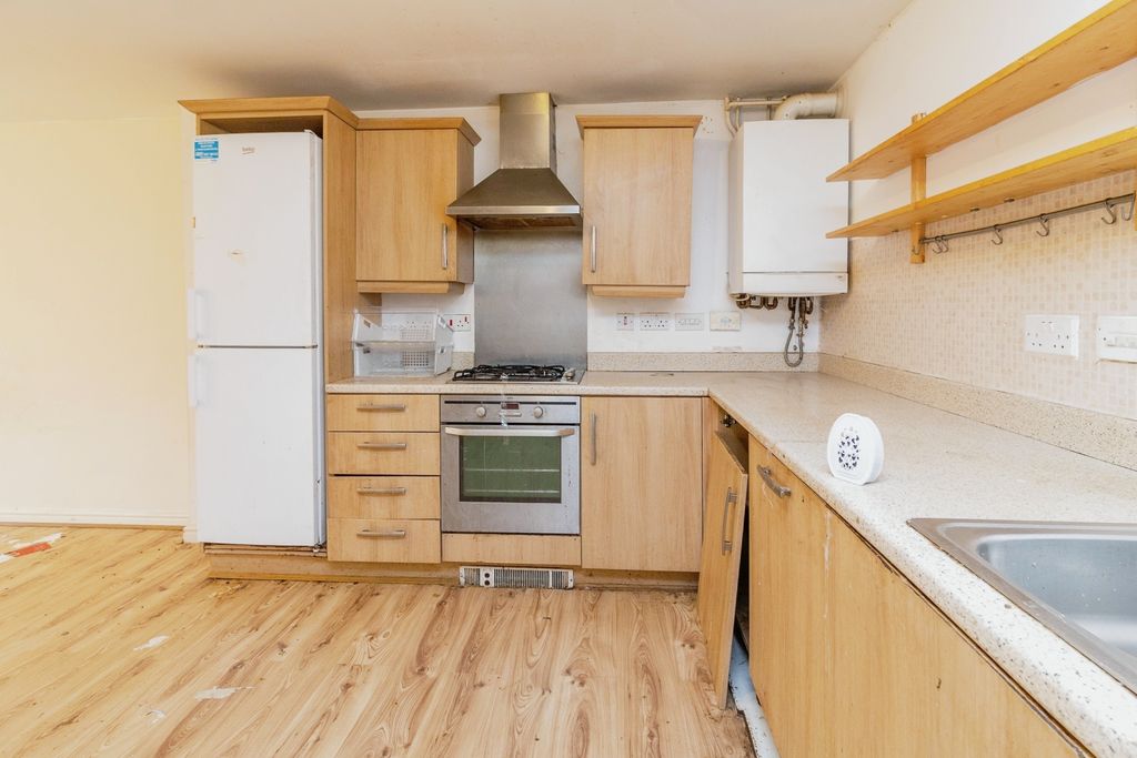 Property photo 3 of 17 Photography
