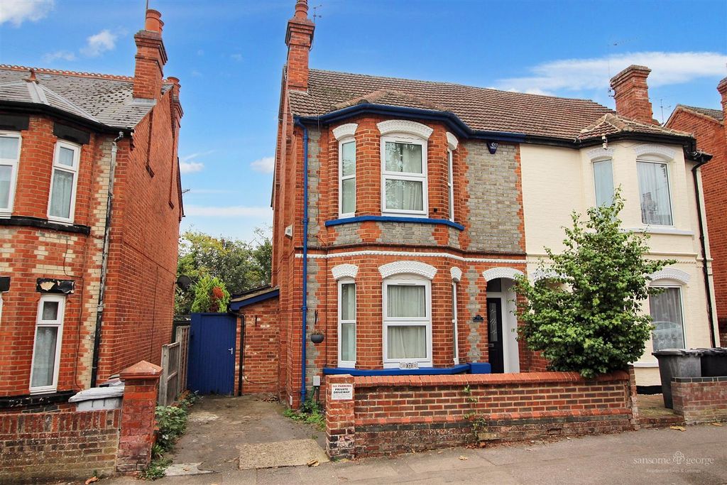 Property photo 1 of 29 Front