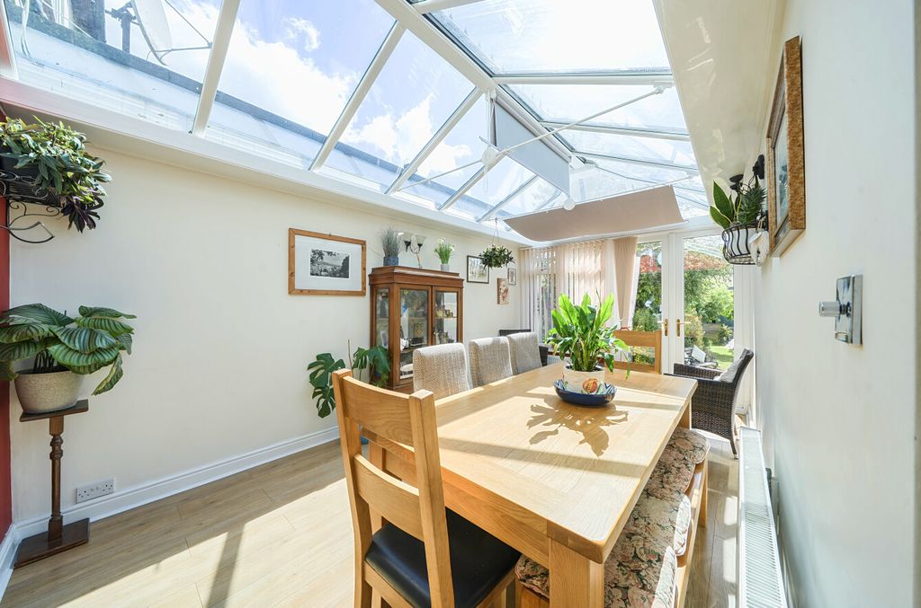 Property photo 3 of 16 Dining Room