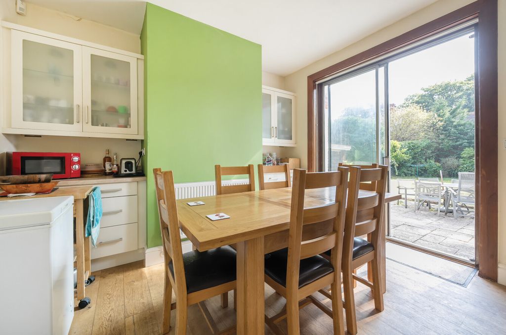 Additional image 6 of 5 bed detached house for saleBassett Avenue, Bassett, Southampton, Hampshire SO16
