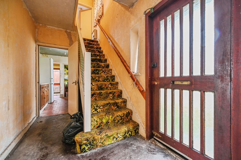 Property photo 2 of 13 Pbox-Img.Jpg