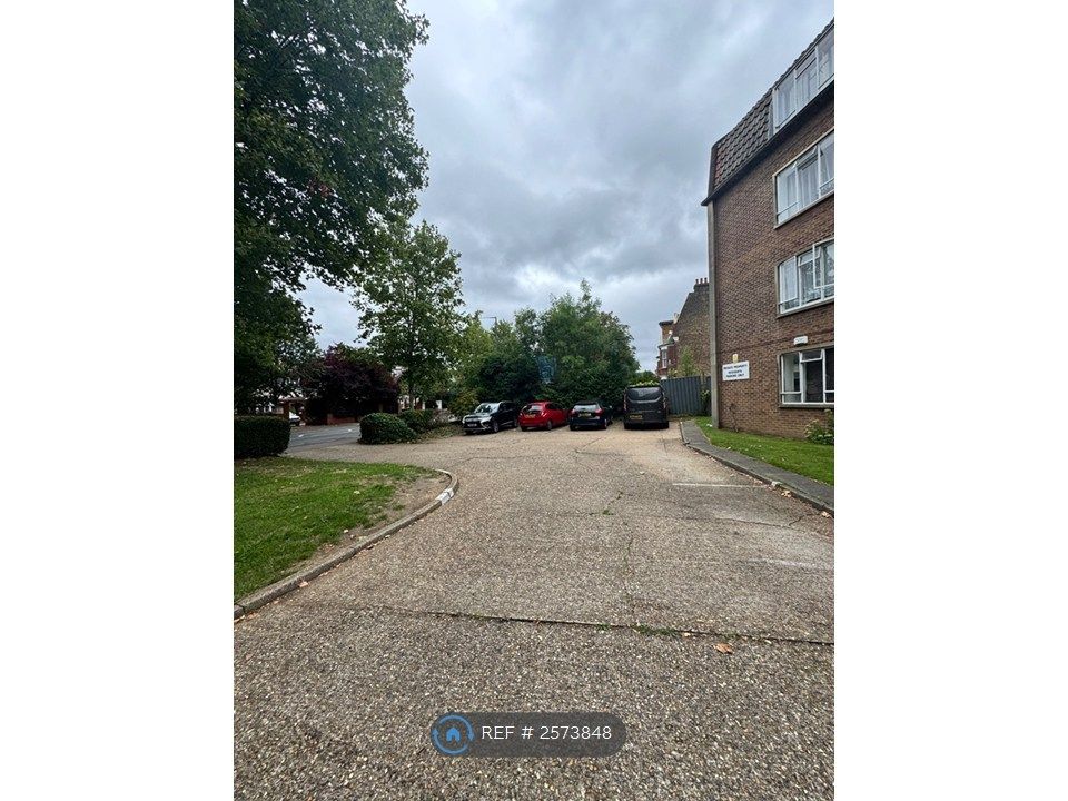 Property photo 2 of 14