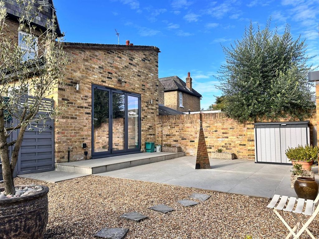 Property photo 2 of 24 Img-20250923-Wa0025.Jpg