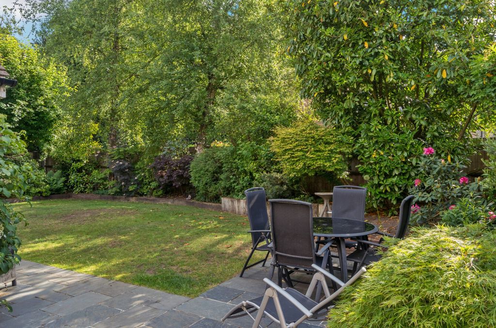 Additional image 20 of 5 bed detached house for saleHoggarth Close, Petersfield GU31