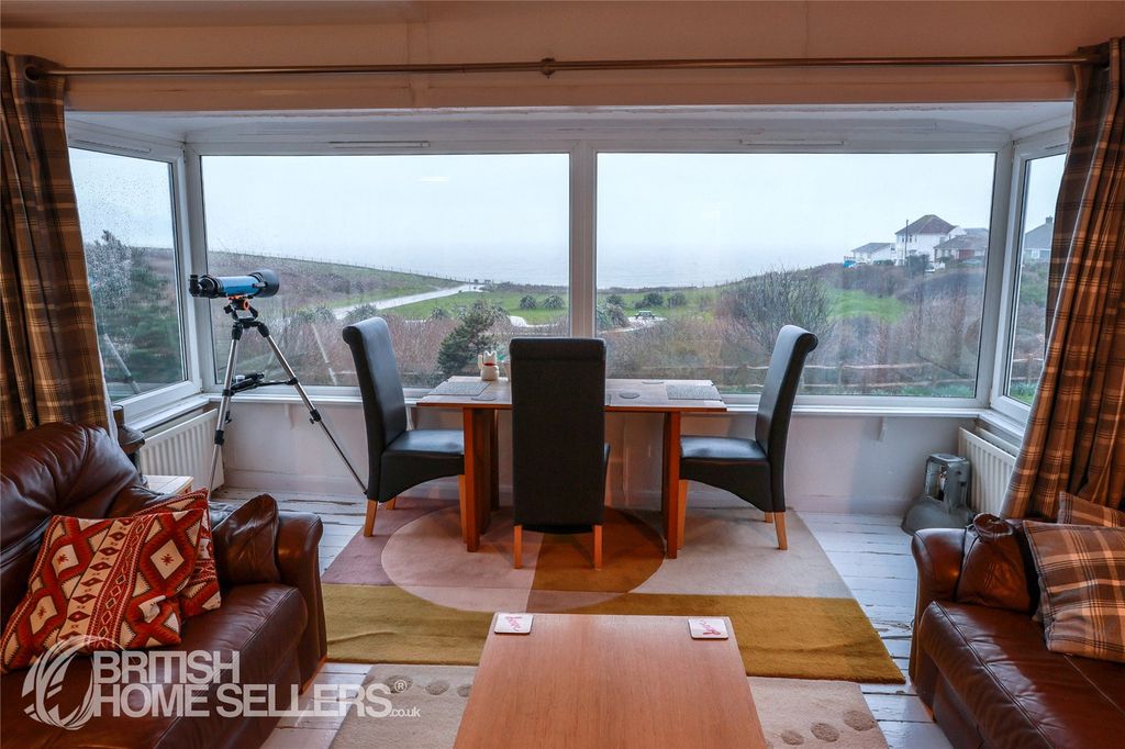 Additional image 4 of 2 bed flat for saleSouth Coast Road, Peacehaven, East Sussex BN10