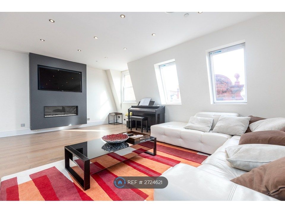 Property photo 3 of 26