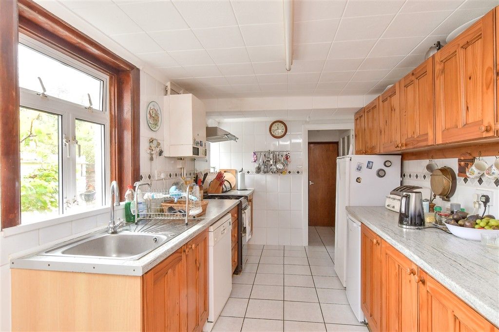 Property photo 1 of 13 Kitchen