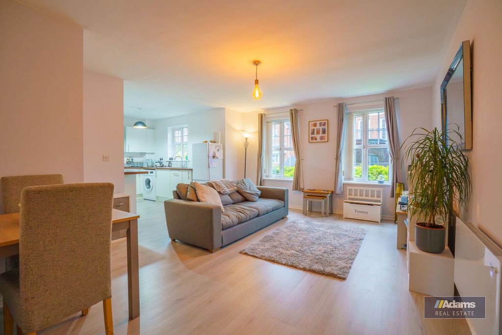 Property photo 3 of 22