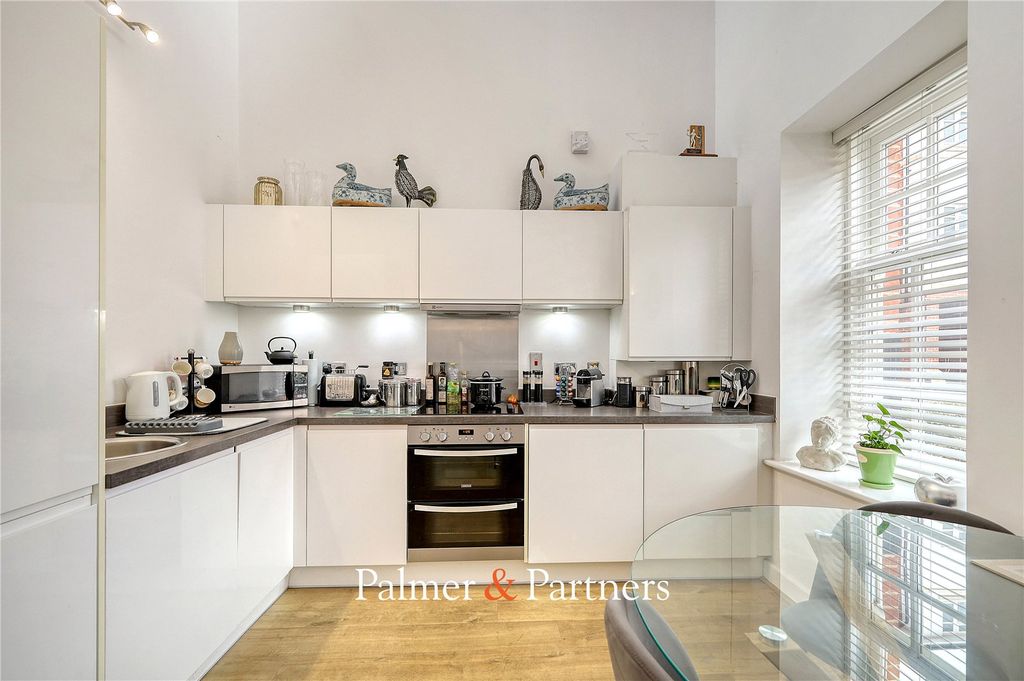 Property photo 2 of 15 Picture No. 02