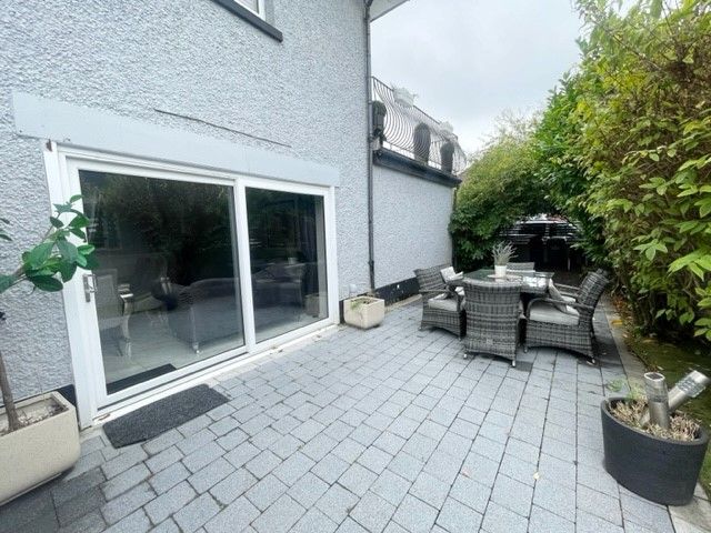 Property photo 2 of 16 Garden