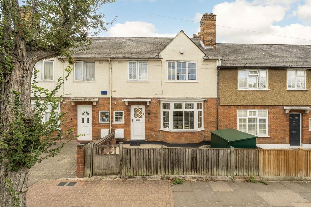 Property photo 1 of 7