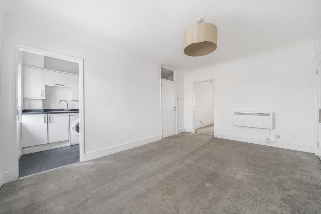 Property photo 2 of 7 1157954 (3)