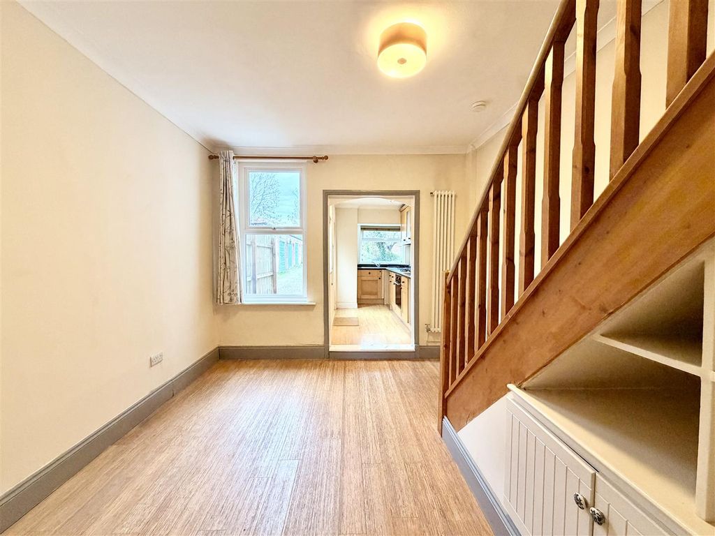 Property photo 3 of 20 3