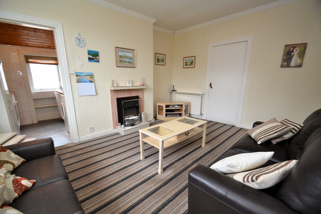 Property photo 3 of 15 5594945