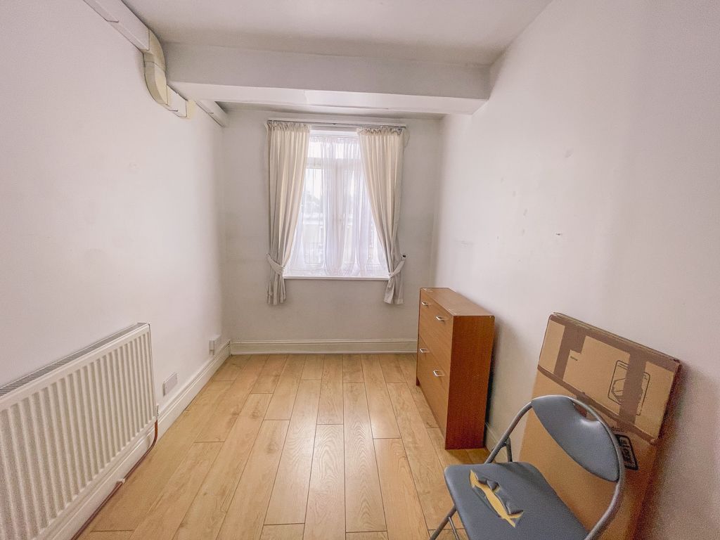 Property photo 2 of 3