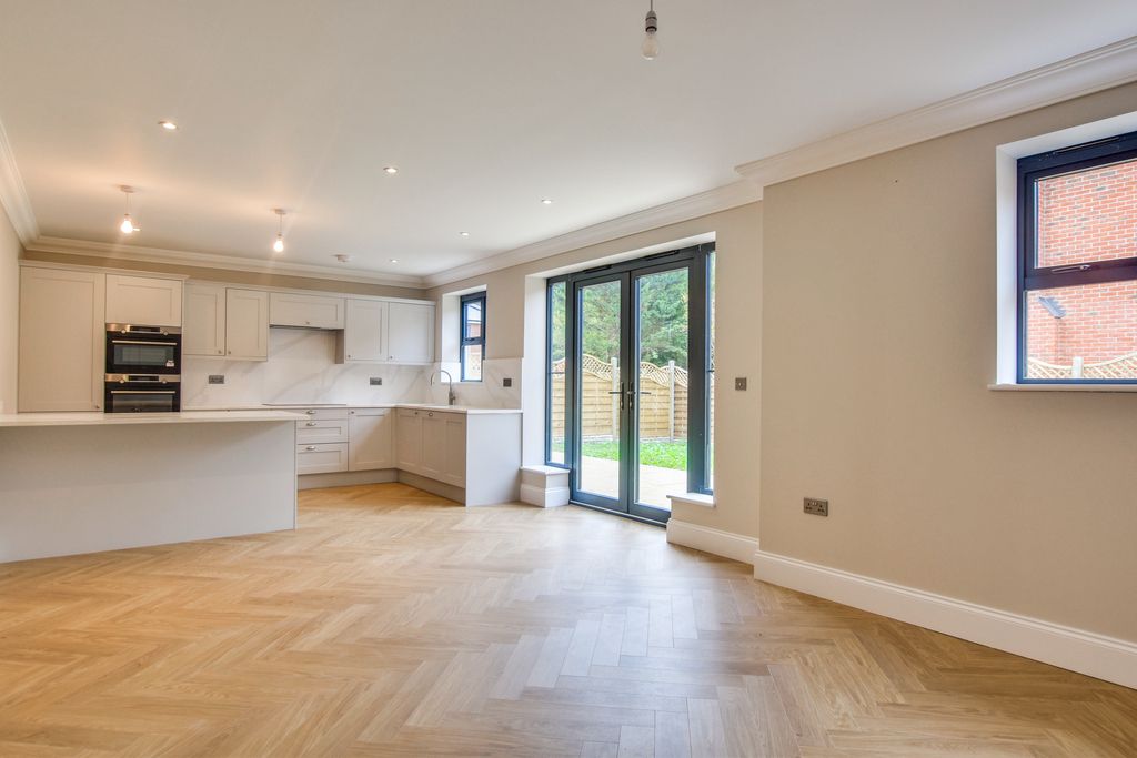 Property photo 2 of 23 Dsc_0214-Dsc_0216