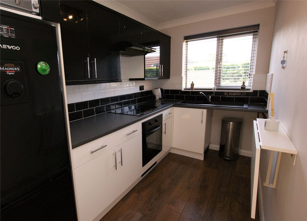 Property photo 2 of 5 Picture No. 04