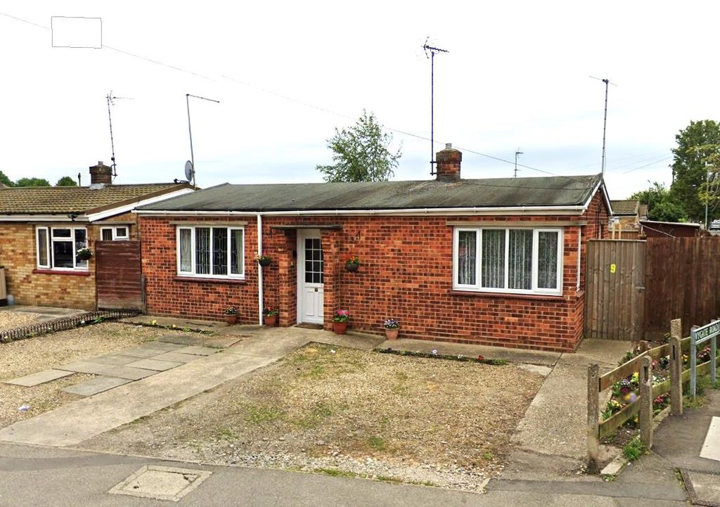 Property photo 1 of 1 Front