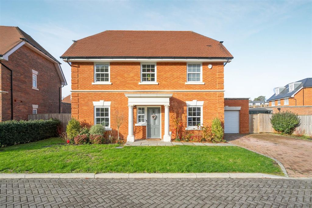 Property photo 1 of 13