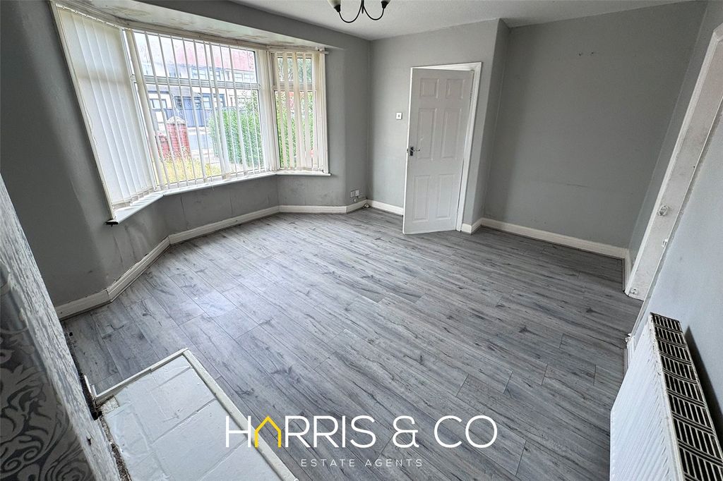 Property photo 3 of 10 Picture No. 04