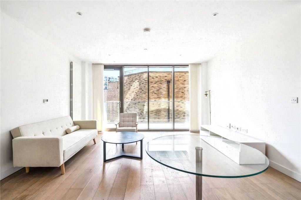 Property photo 1 of 16 Picture No. 03