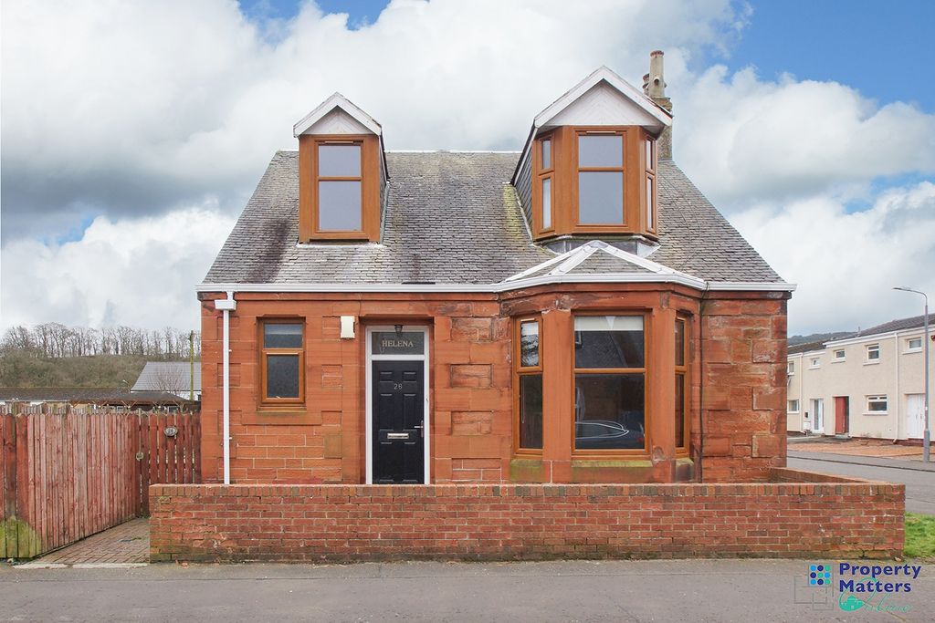 Property photo 1 of 33 4 Bedroom Detached Villa