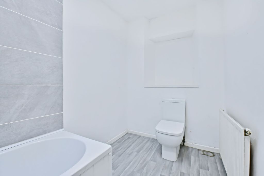 Additional image 11 of 2 bed terraced house to rentMitre Street, Abertillery NP13