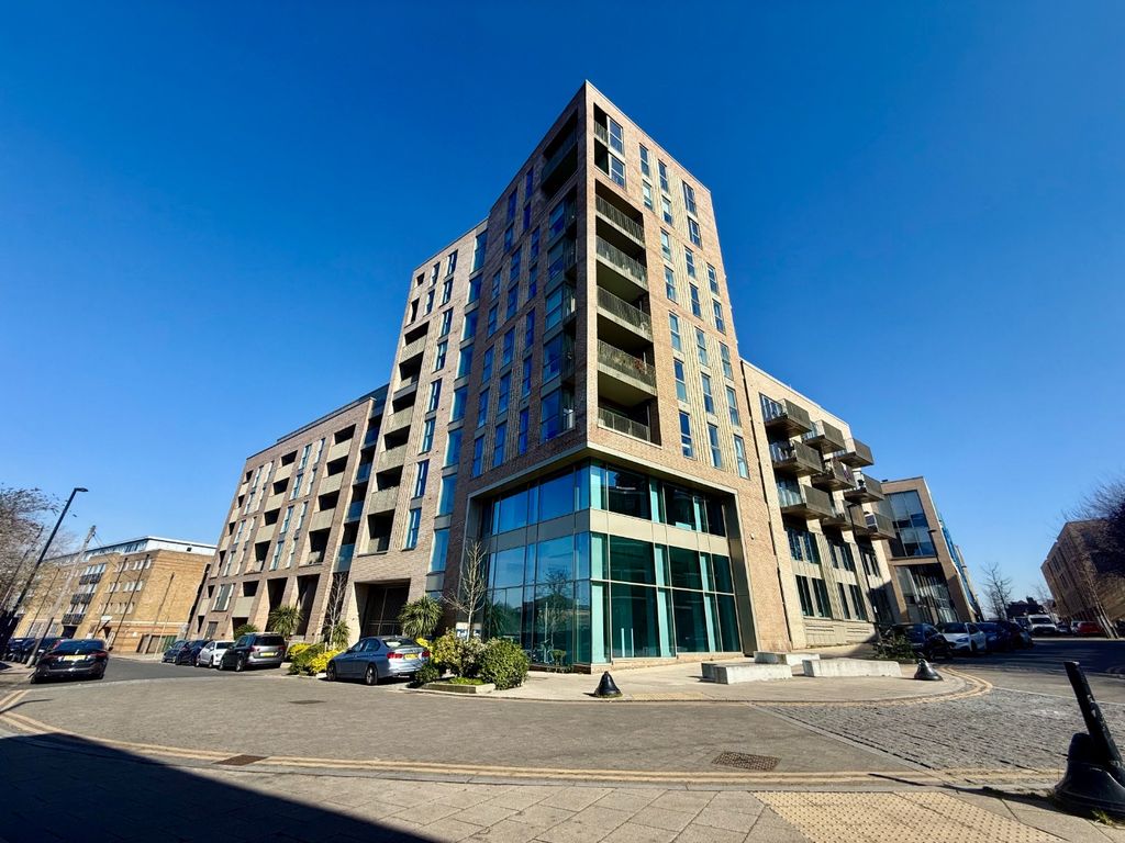 Property photo 3 of 9 4554602