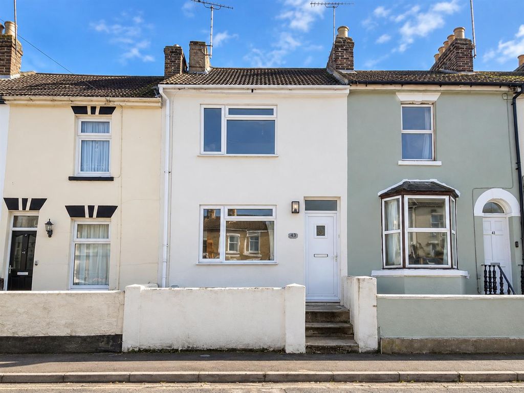 Property photo 1 of 10