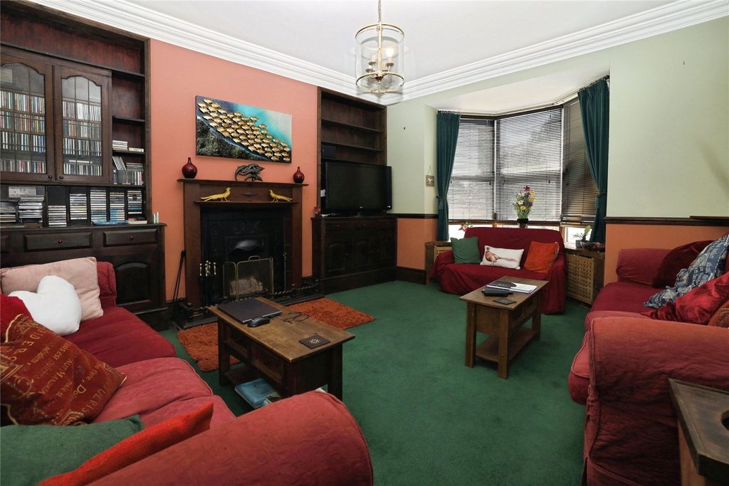 Property photo 2 of 16 Picture No. 08
