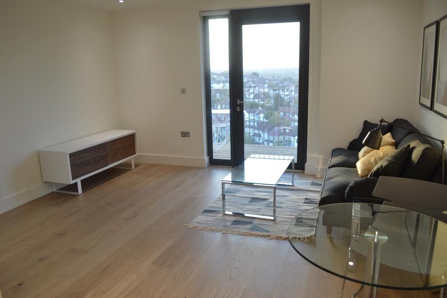 Property photo 3 of 12