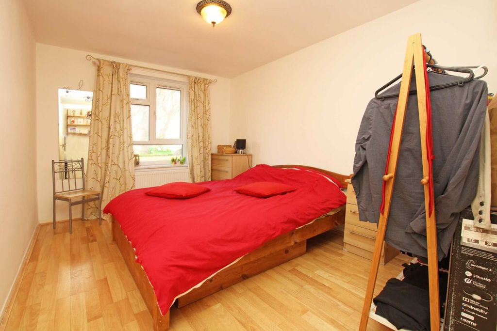 Property photo 3 of 3