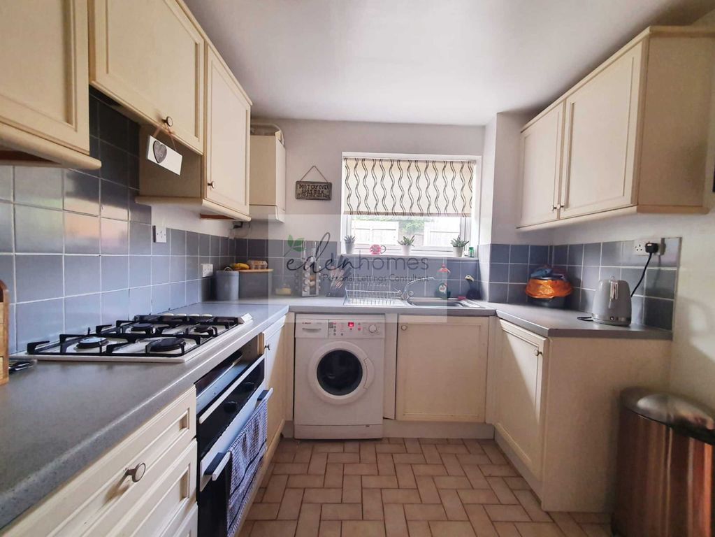 Property photo 3 of 11 Kitch.Jpeg