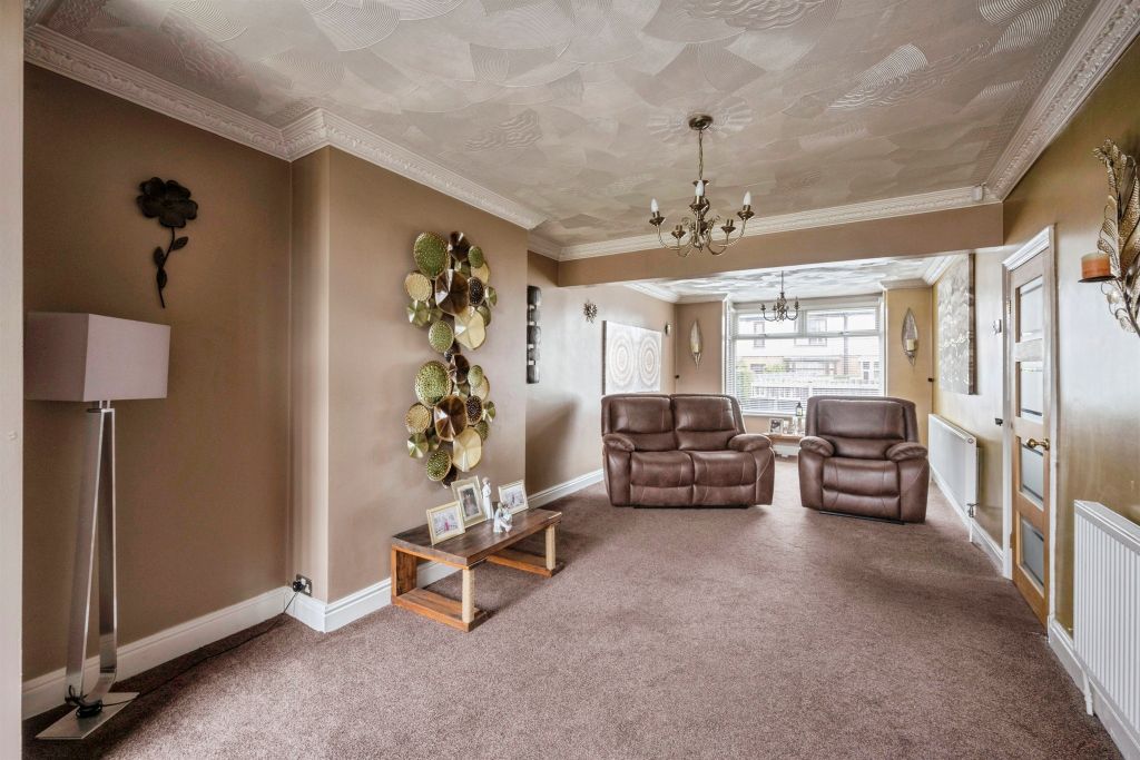 Property photo 2 of 23