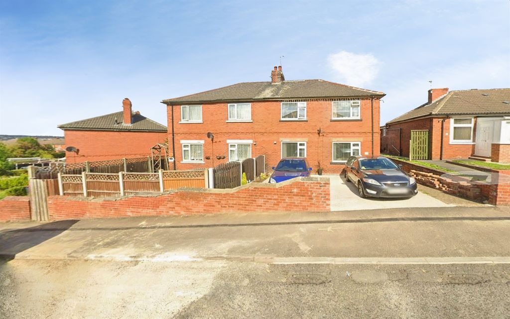 Property photo 1 of 17