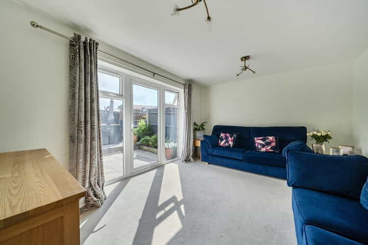 Property photo 3 of 19