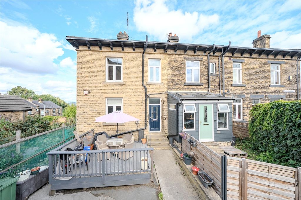 Property photo 1 of 9 Picture No. 14